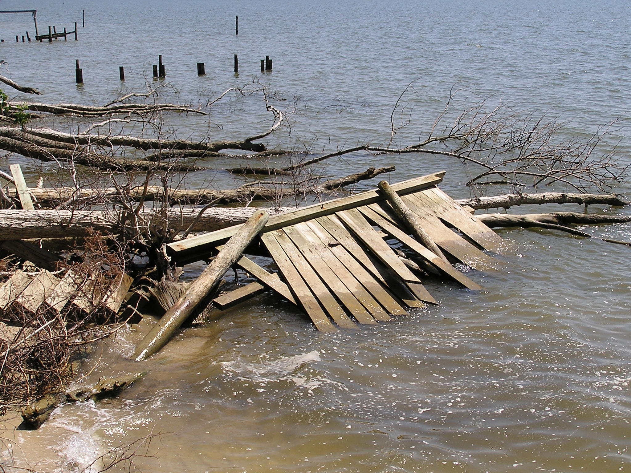 Bulkhead and steps falling apart into the Rappahannock River